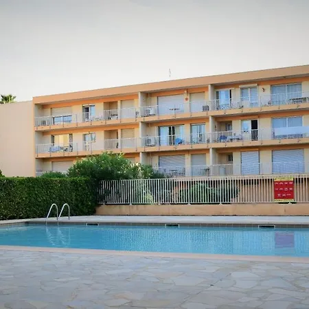Appartement Plein Sud Les Cyclades Le Lavandou Exterior foto